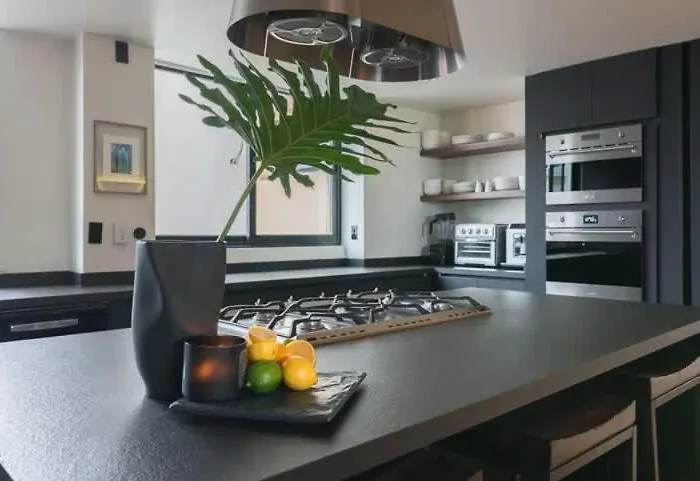 Apartment Sky High Luxury Penthouse *